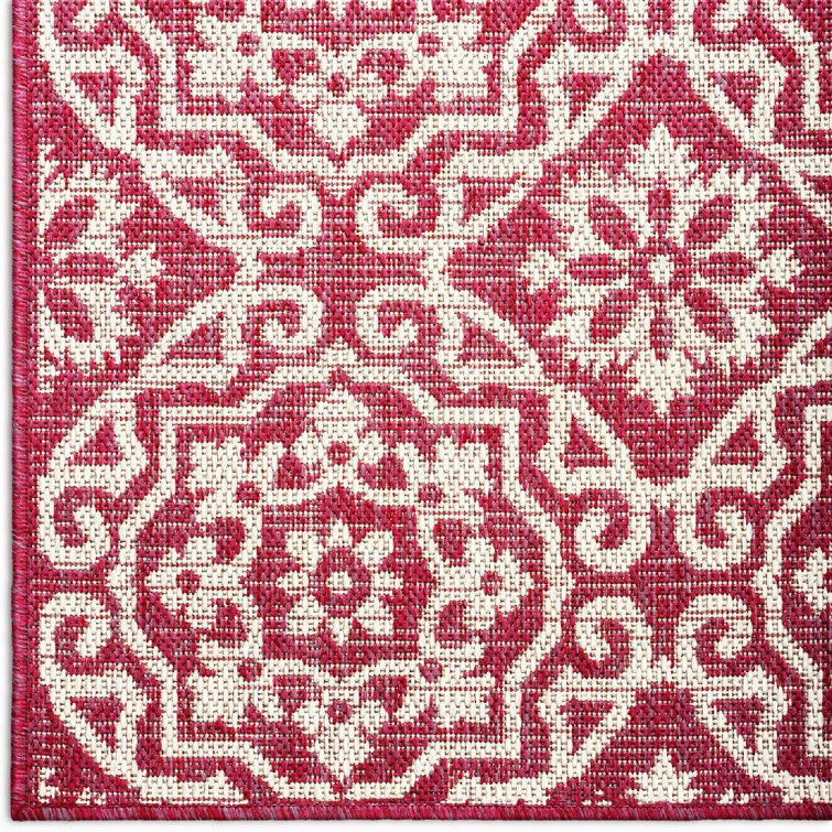 Red and Ivory Geometric Synthetic 8' x 10' Reversible Area Rug