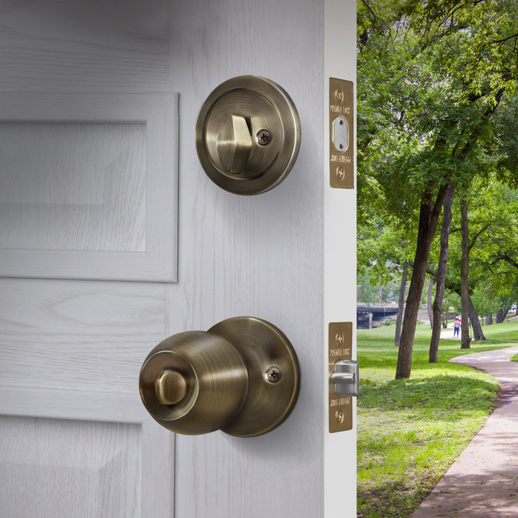 Antique Brass Single Cylinder Deadbolt Entry Knob Set