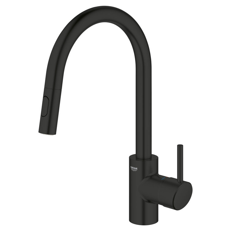 Sleek Matte Black Single-Handle Pull-Down Kitchen Faucet