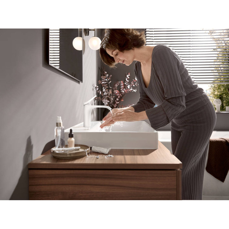 Elegant Matte Black Modern Single-Hole Brass Faucet with Waterfall Stream