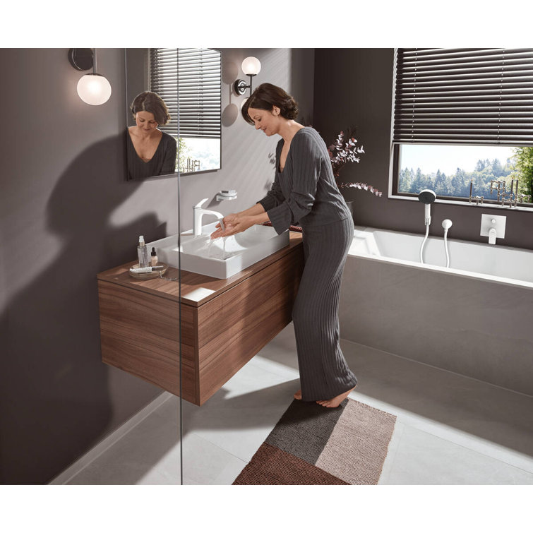 Elegant Matte Black Modern Single-Hole Brass Faucet with Waterfall Stream
