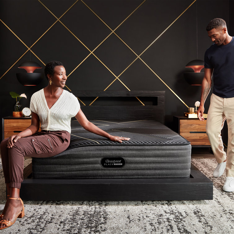 Regal King 15" Hybrid Innerspring and Gel Memory Foam Mattress