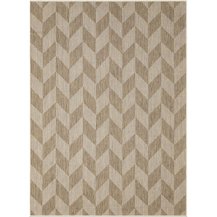 Brown and Beige Herringbone Indoor/Outdoor Area Rug 5'2" x 7'2"