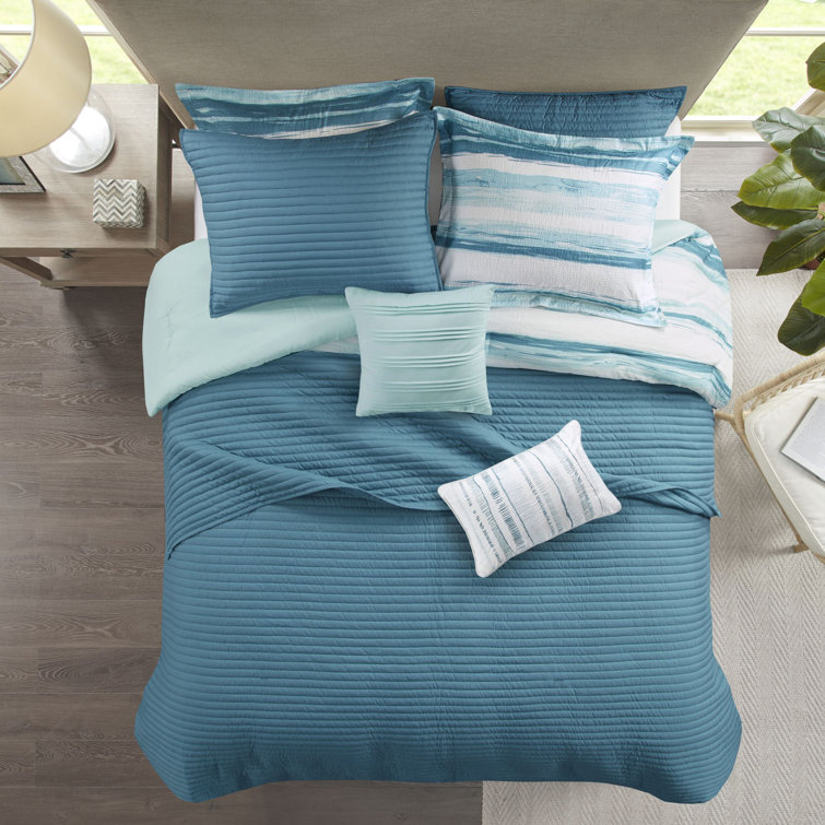 Aqua Microfiber Reversible Full Comforter Set with Channel Stitch