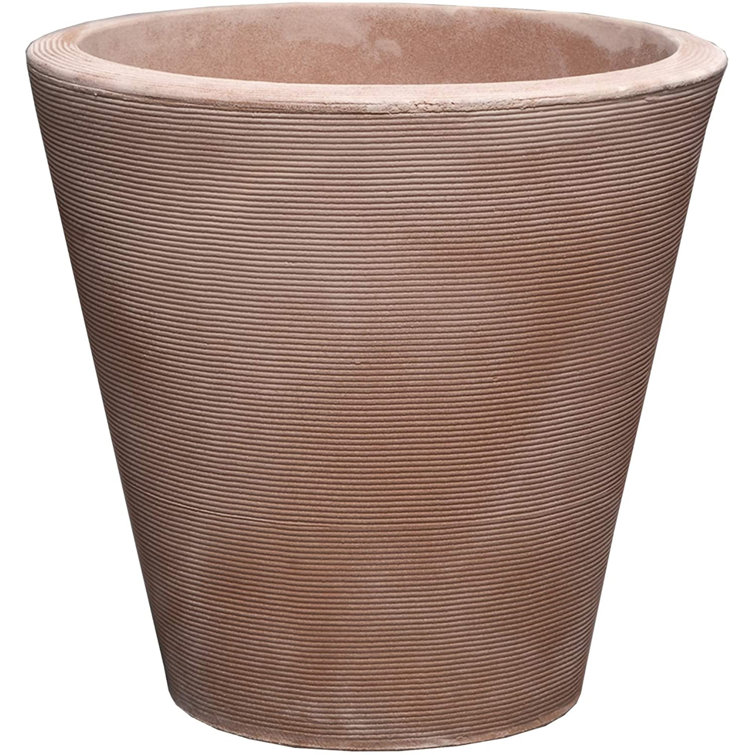 Caviar Black Crescent Garden 20" Polyethylene Planter