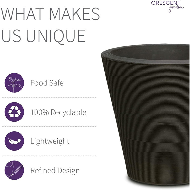 Caviar Black Crescent Garden 20" Polyethylene Planter