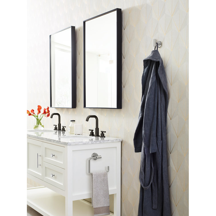 Polished Stainless Steel Modern Wall Mounted Towel Ring