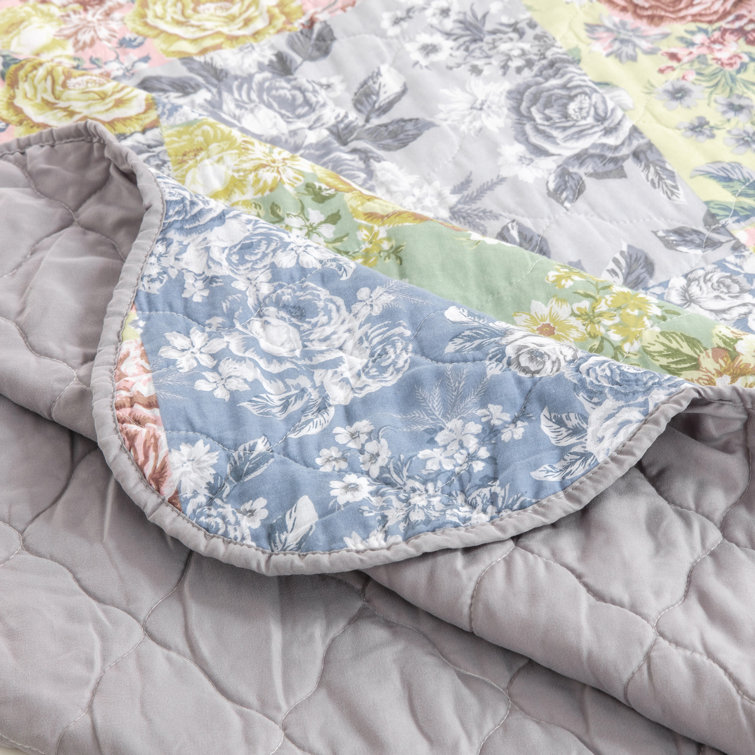 Gray Floral Patchwork Cotton Full Quilt Set