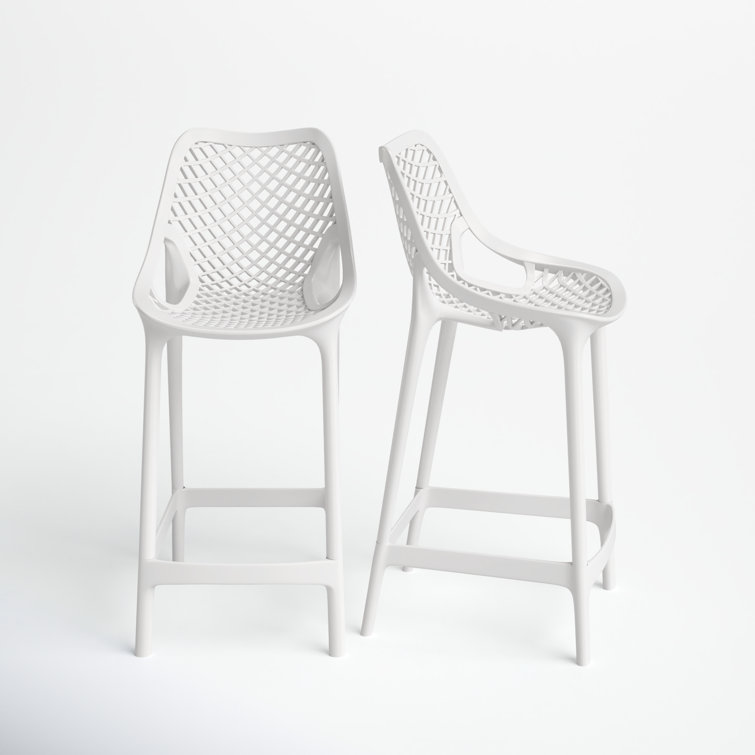 White Plastic Outdoor Bar Stools with Diamond Design, Set of 2