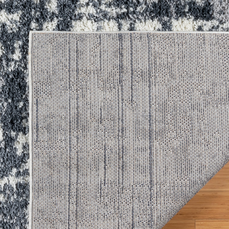 Gray and White Abstract Tufted Shag Area Rug 5' x 7'