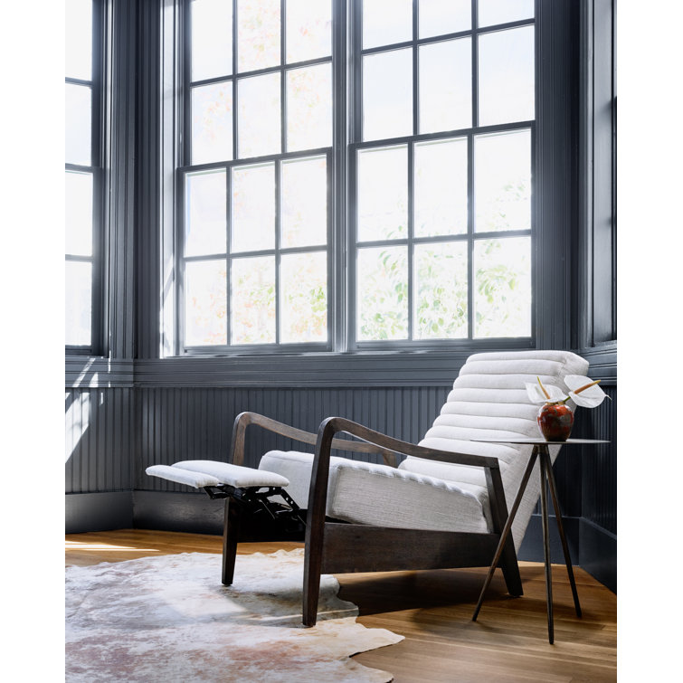 Contemporary Mateo Cowhide Rug in Natural Brown 5' x 7'