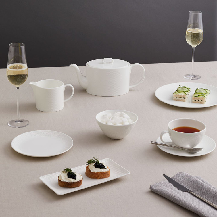 White Porcelain Geometric Round Dinner Plate