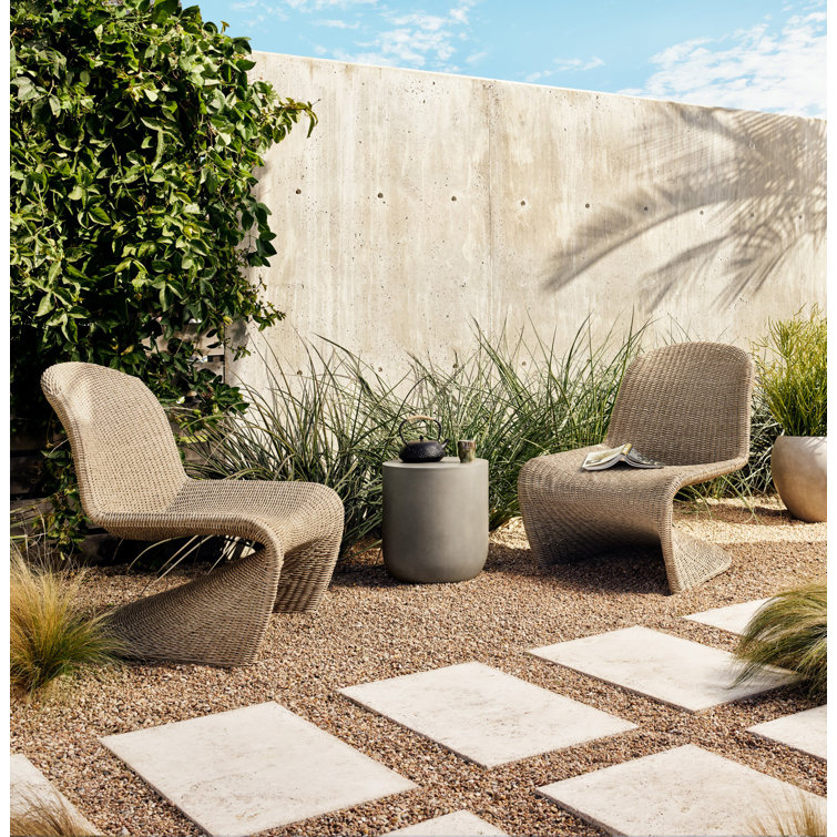 Contemporary Gray Concrete Round Side Table, 15.75"