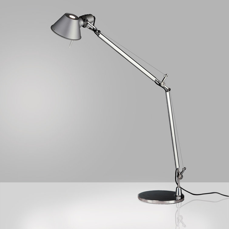 White Adjustable Mini Clip-on Table Lamp
