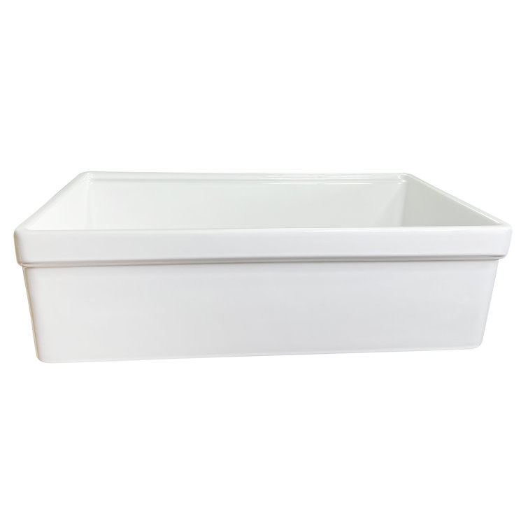 Cape 33'' White Fireclay Farmhouse Kitchen Sink with Cutting Board
