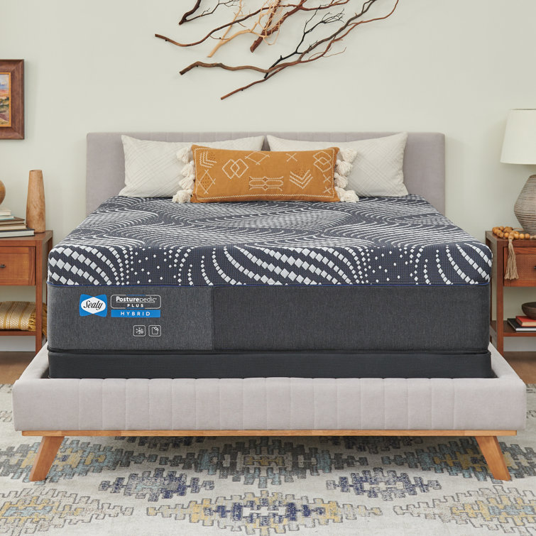 SealyCool Plush 14" Hybrid Queen Mattress with Gel Memory Foam