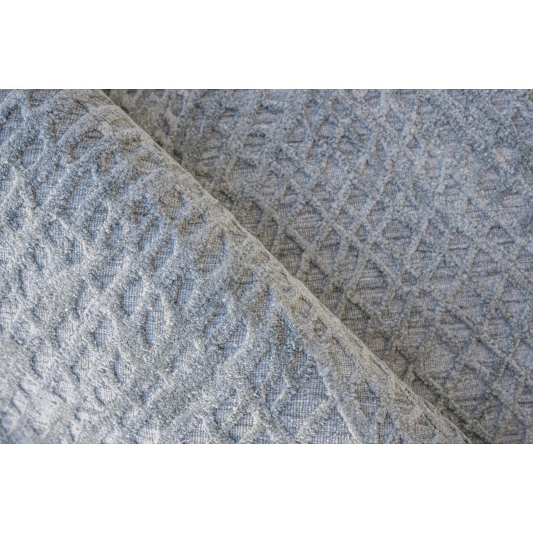 Handmade Gray Geometric 9' x 12' Viscose Area Rug