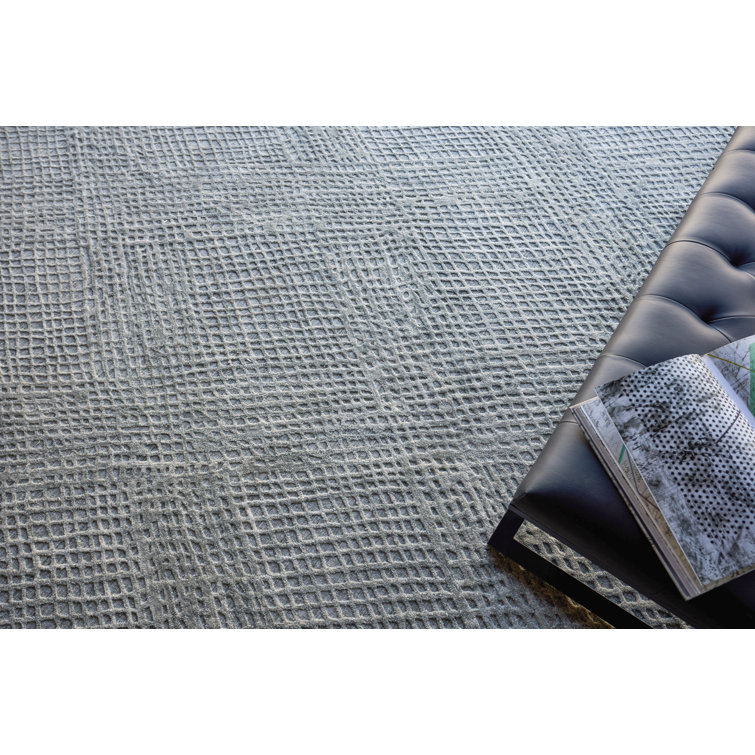 Handmade Gray Geometric 9' x 12' Viscose Area Rug