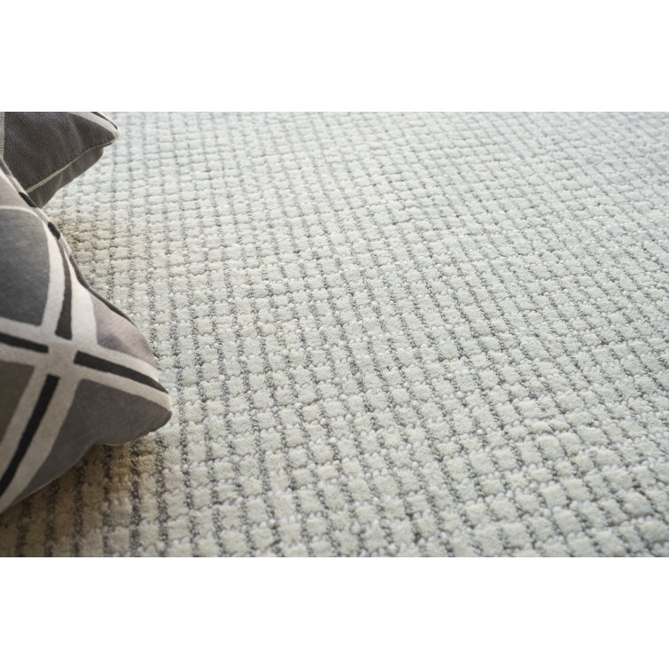 Light Silver Hand-Tufted Wool Rectangular 10' x 14' Rug