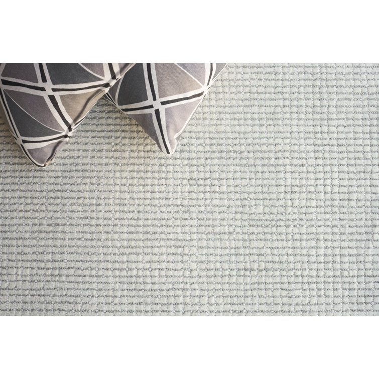 Light Silver Hand-Tufted Wool Rectangular 10' x 14' Rug