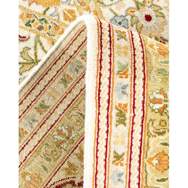 Elegant Ivory Wool Hand-Knotted Traditional 8' x 10' Area Rug