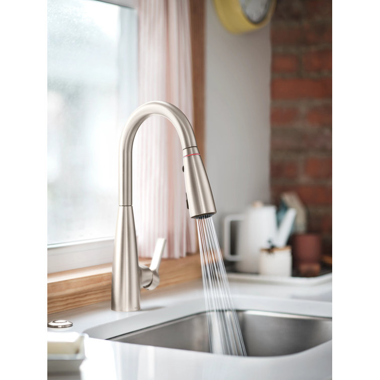 Stainless Steel Single-Handle Pull-Down Kitchen Faucet with LED Temperature Indicator