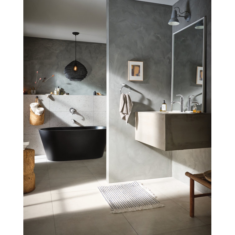 Chrome Single Handle Bathroom Faucet with Deckplate