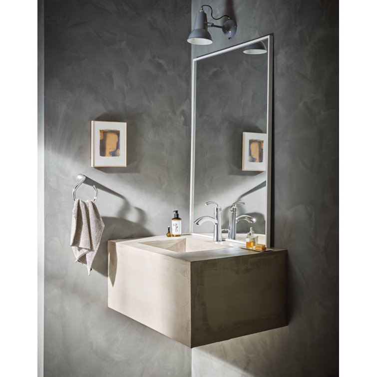 Chrome Single Handle Bathroom Faucet with Deckplate