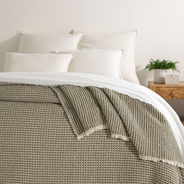 Elegant Sage King-Size Wool-Cotton Blend Waffle Stitch Blanket