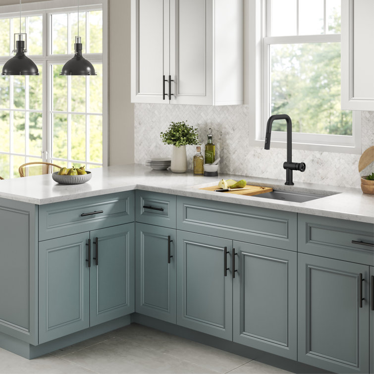 Matte Black Industrial Pull-Down Kitchen Faucet with Spray