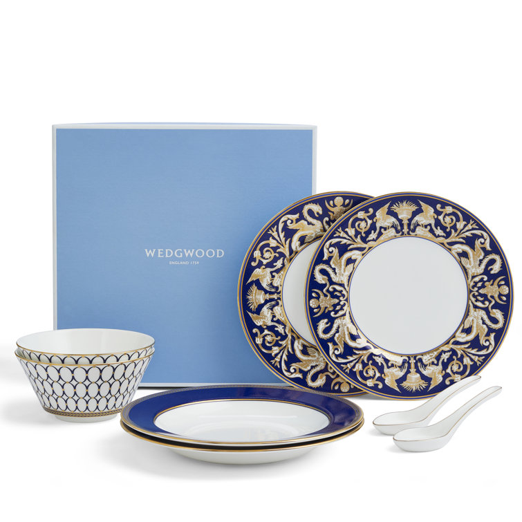 Navy and Gold Porcelain 8-Piece Dinnerware Set