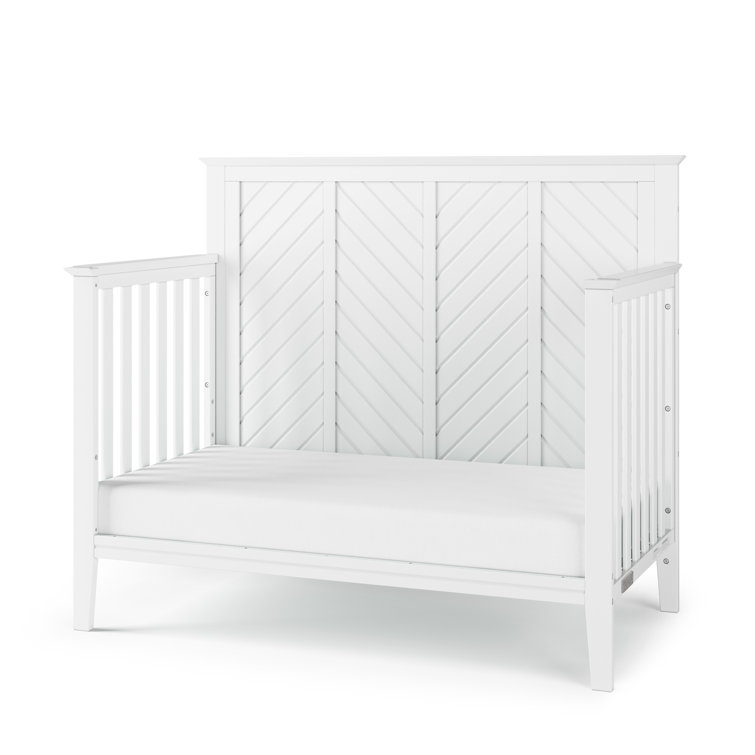 Matte White Chevron Patterned 4-in-1 Convertible Baby Crib