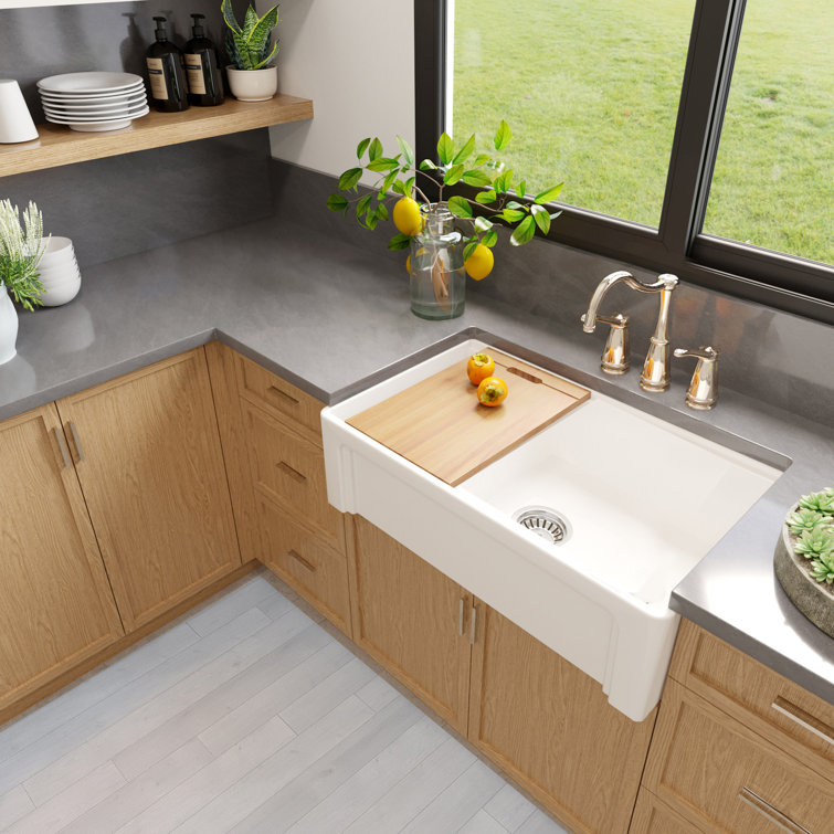 Cape 33'' White Fireclay Farmhouse Kitchen Sink with Cutting Board