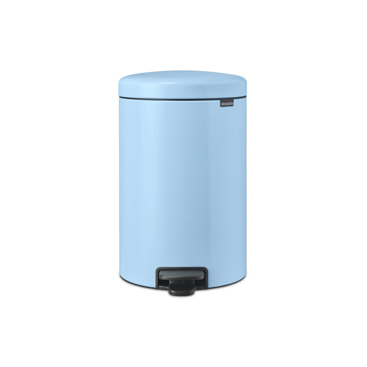 Dreamy Blue Plastic Round Pedal Trash Can, 1.3 Gallon