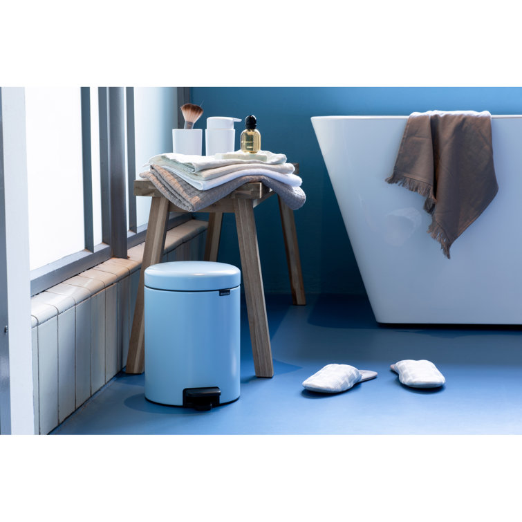 Dreamy Blue Plastic Round Pedal Trash Can, 1.3 Gallon