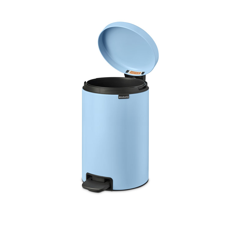 Dreamy Blue Plastic Round Pedal Trash Can, 1.3 Gallon