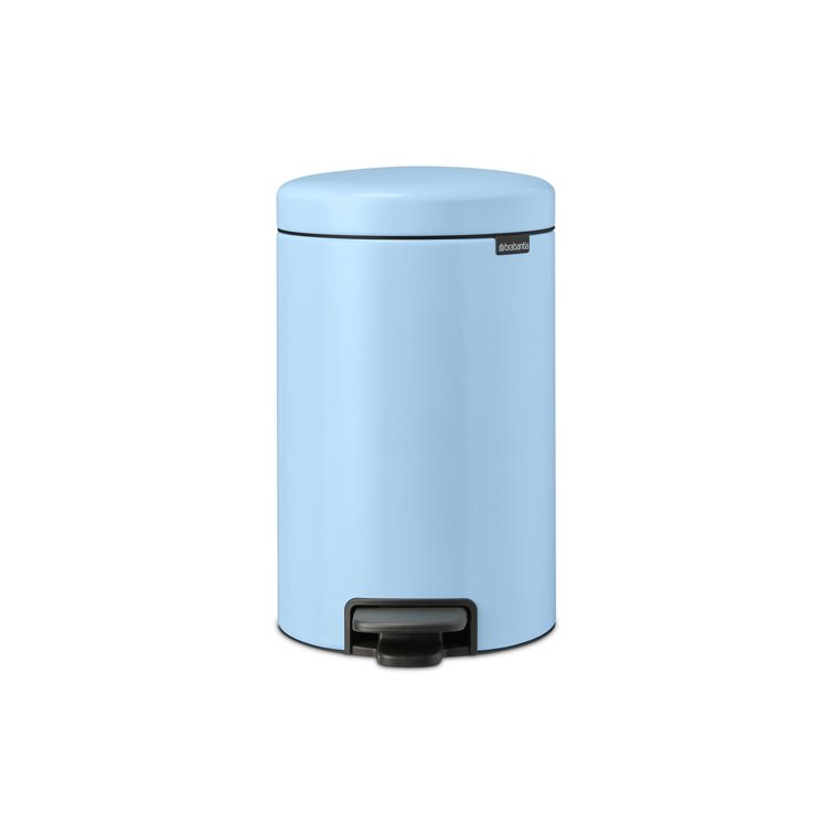Dreamy Blue Plastic Round Pedal Trash Can, 1.3 Gallon