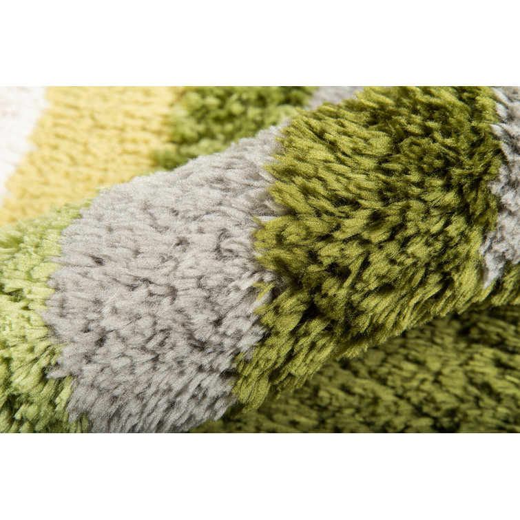 Scandinavian Groove Green Shag 5' x 7' Hand-Tufted Rug