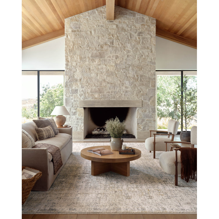 Serene Skies 5' Round Blue Wool-Blend Low Pile Area Rug