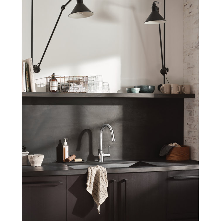 Chrome Single Handle Touchless Pull-Down Kitchen Faucet