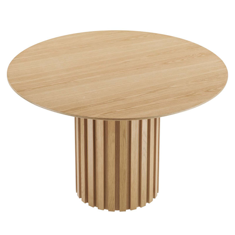 Senja 47" Oak Wood Round Mid-Century Modern Dining Table