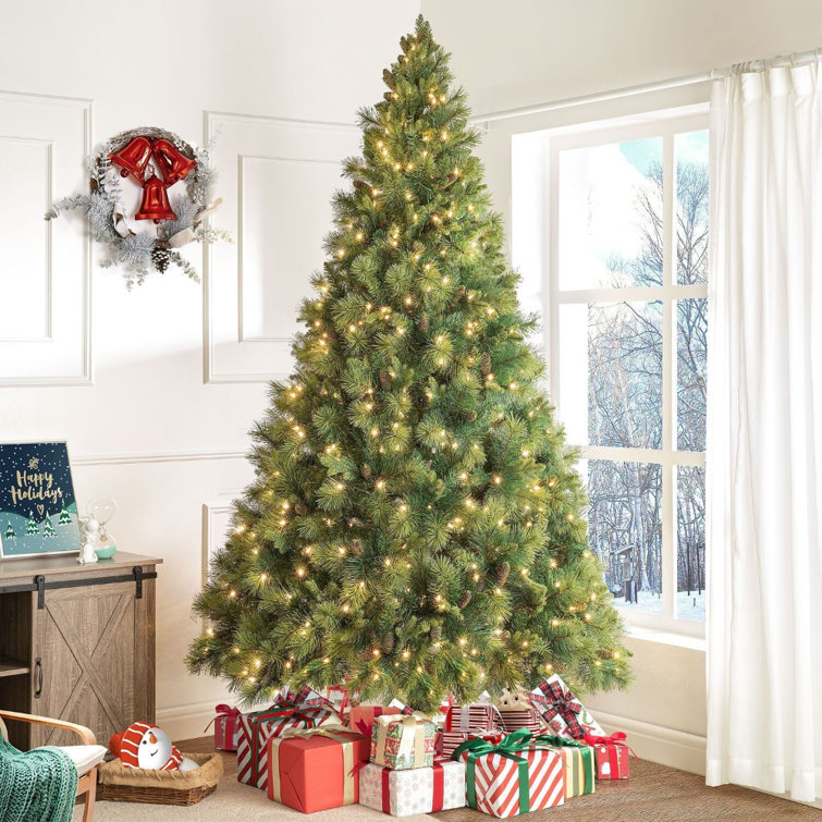 7.5 Ft Green PVC Pre-Lit Artificial Christmas Tree with Metal Stand