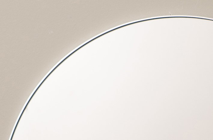Franco 34" Classic Round Wall Mirror in Glossy Silver