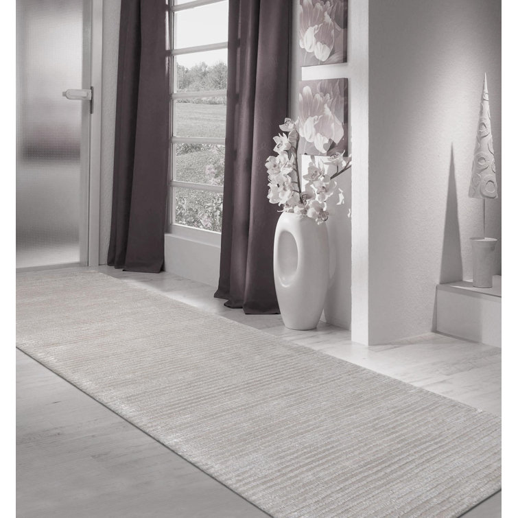 Gray Hand-Tufted Wool and Viscose Runner Rug