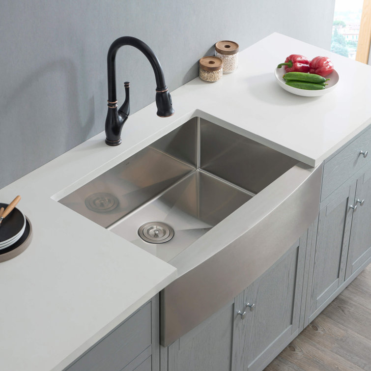 33'' Stainless Steel Farmhouse Apron Single Bowl Kitchen Sink