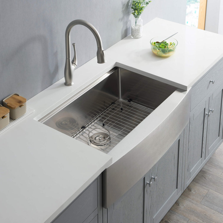 33'' Stainless Steel Farmhouse Apron Single Bowl Kitchen Sink