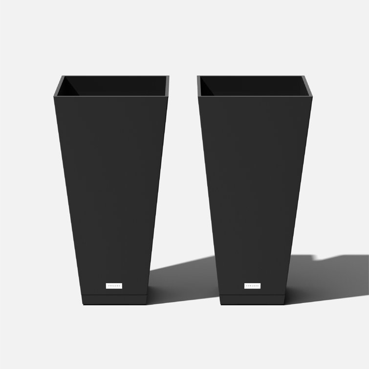 Black Plastic 26'' Planter Tray Set of 2