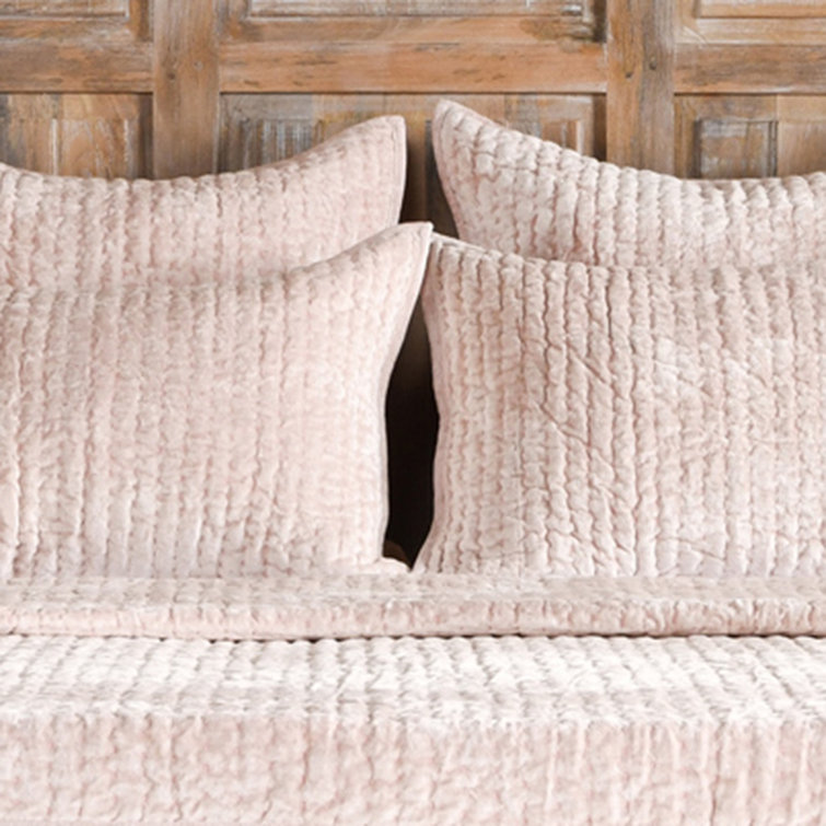 Bliss Pink Velvet King Quilt Set with Cotton Sateen Back