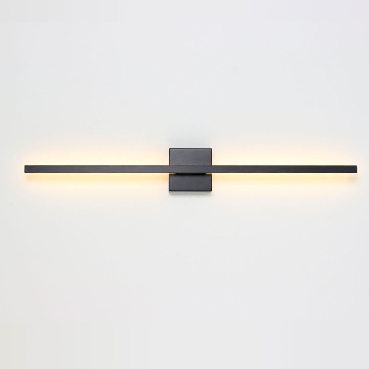 Matte Black Linear LED Wall Sconce with Adjustable Light