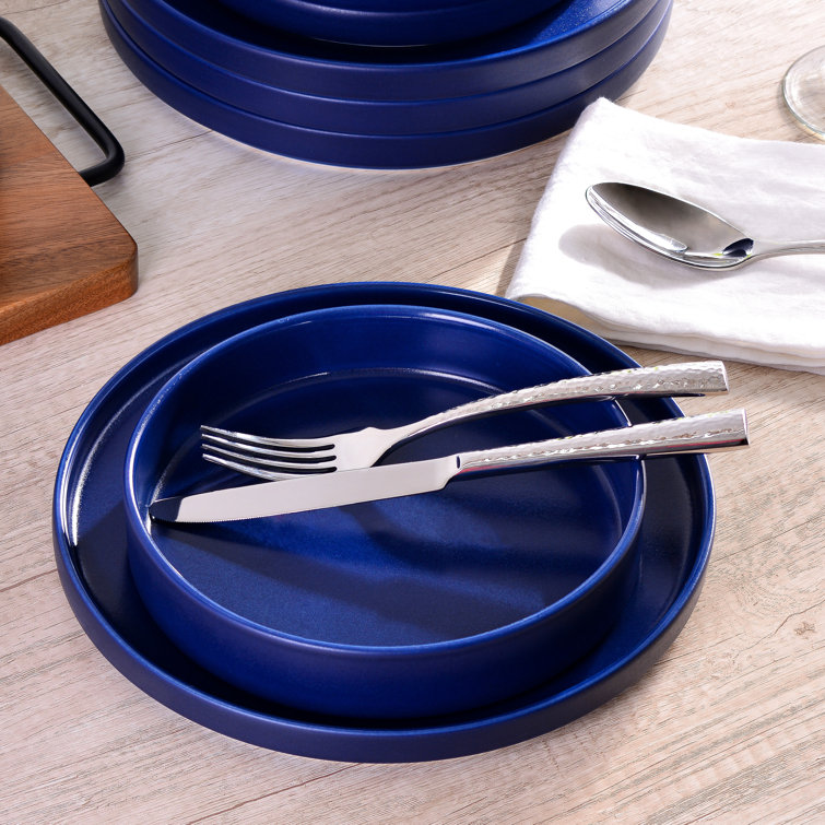 Kaden Blue Porcelain 12-Piece Dinnerware Set for 4
